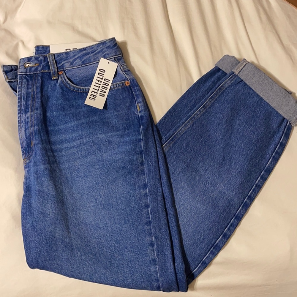 Urban Outfitters BDG High Waisted Medium Blue Mom Jeans (NWT)